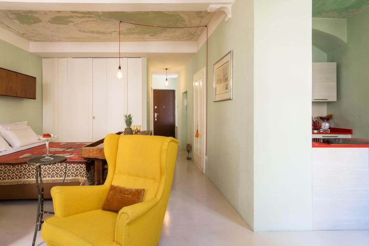 Duomo Luxury Suite - By Myhomeincomo Exterior foto